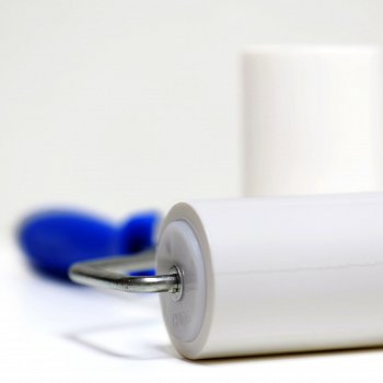 Taśma z uchwytem do ręcznego czyszcenia.