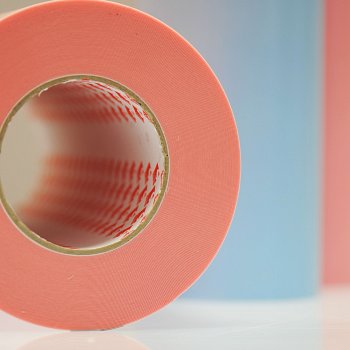 Dwustronnie klejące taśmy piankowe do fleksodruku